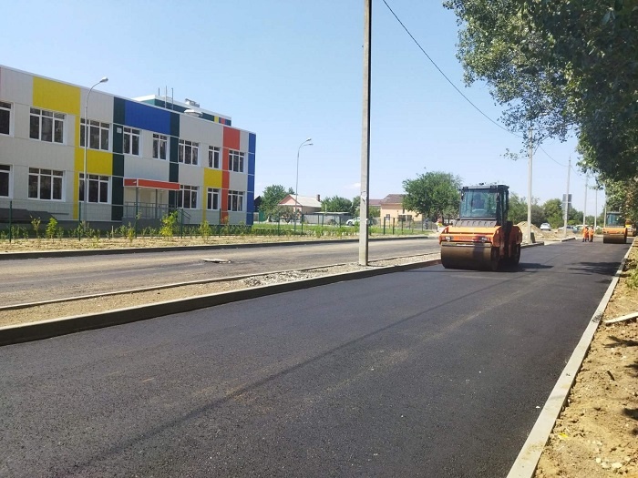 В Волгограде обновляется территория рядом с недавно сооруженной школой на улице Кузнецкой